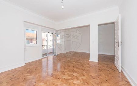 Apartamento T2 em Lisboa - Photo 2