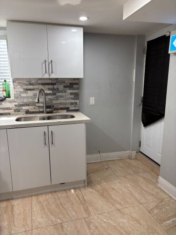 For Lease - 52 Moffatt Avenue Unit# BASEMENT, Brampton, Ontario - Photo 3