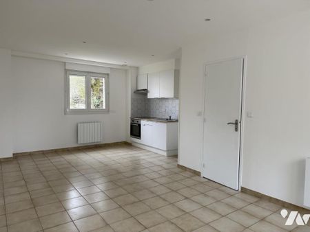 Location Appartement - EVRON - Photo 4