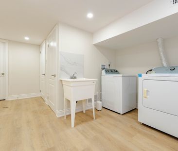 For Lease - 257 Axminster Drive Unit# Bachelor Unit, Richmond Hill,... - Photo 3
