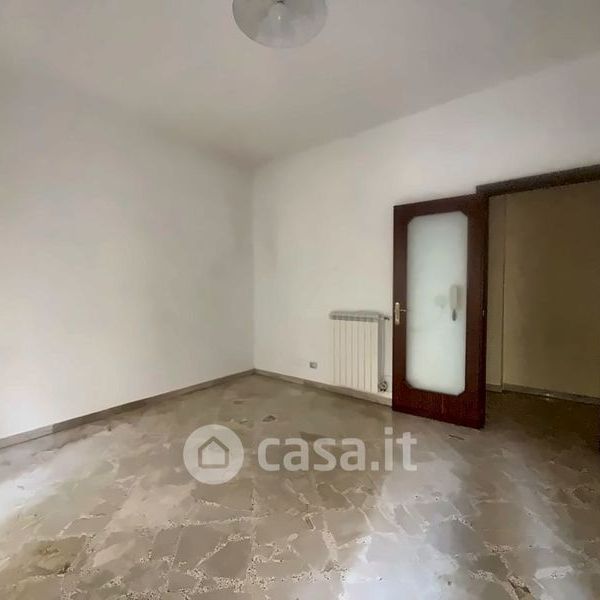 Quadrilocale in Affitto in Via del Granatiere 33 a Palermo - Photo 1
