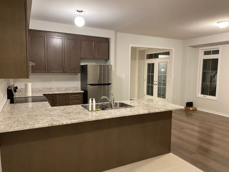 For Lease - 41 Kirby Avenue, Collingwood, Ontario - Photo 3