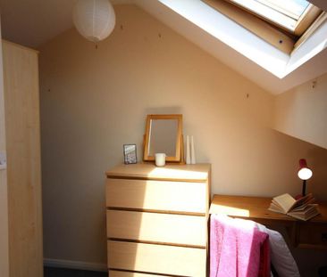 3 bedroom house share to rent - Photo 2