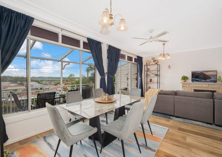 Beautifully Presented 3-Bedroom Home with stunning views of Lake Macquarie - Photo 2