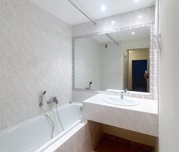 Location Appartement 2 pièces 41m² MOUGINS 06250 - Photo 5