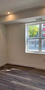 ON SUBWAY LINE 2 BEDS 1 BATH RENOVATED ENSUITE LAUNDRY - Photo 3