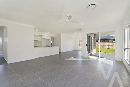 5 Red Baron Road, Chisholm - Photo 3