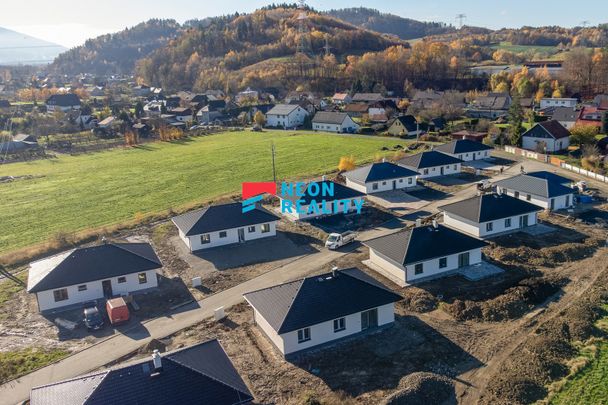 Pronájem rodinného domu 101 m², Baška - Photo 1