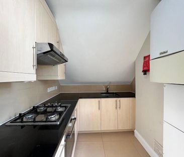 2 bedroom flat to rent - Photo 5