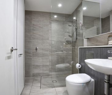 Modern 1-Bedroom Apartment for Rent in Waterloo - Photo 6