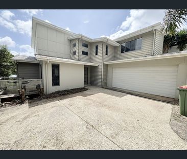 80 Wunburra Circle, Pacific Pines, Qld 4211 - Photo 5