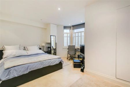 7 bedroom house in Parsons Green - Photo 4