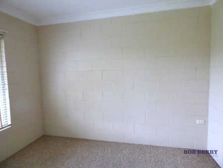 Central Location, Short Walk to Tamworth St Shops - Photo 4