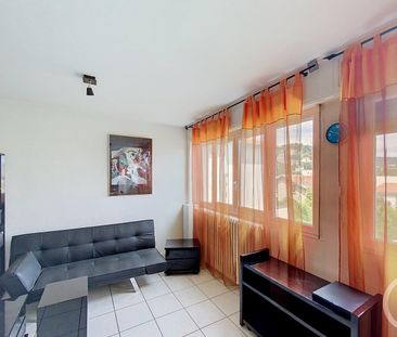 Location Appartement 1 pièce 32m² ROYAT 63130 - Photo 1