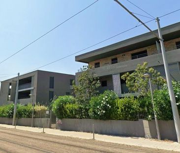 Location Appartement 3 pièces 63m² MONTPELLIER 34070 - Photo 2