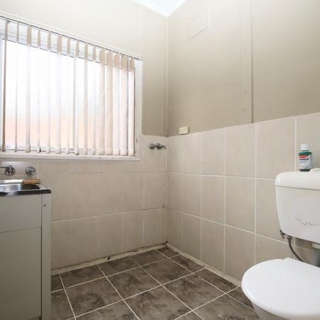 210 Rose Street - Photo 3