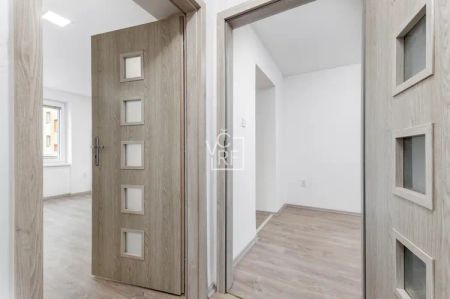 Pronájem 2+1 Kostelec nad Orlicí - Photo 2