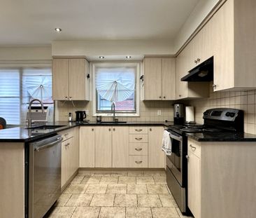 6065 Wilderton Crescent - Photo 3
