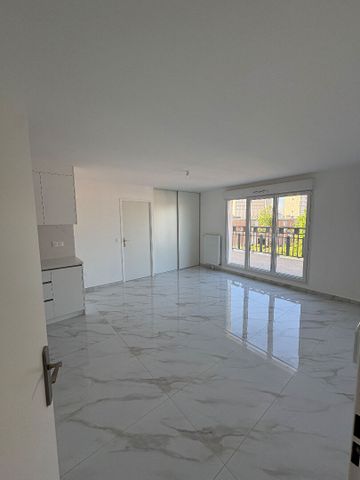 Apartment - Photo 5