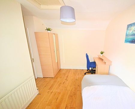 Apartment for rent, North Circular Road (Dublin, Ireland) - Photo 4