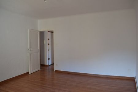 Location Appartement 3 pièces 74m² NARBONNE 11100 - Photo 5