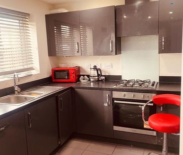 Room in a Shared House, South Parkway, LS14 - Photo 6