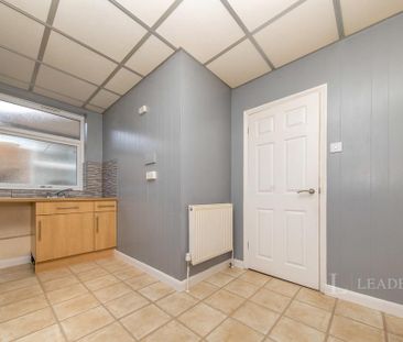 2 bedroom bungalow to rent - Photo 4