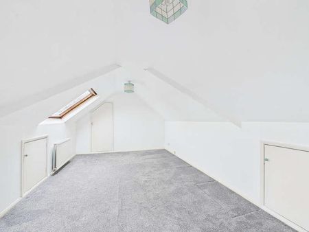 Ashley, Ascot Road, Holyport, Maidenhead, Berkshire, SL6 - Photo 2