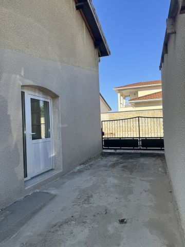 Location Maison 4 pièces 76m² ST RAMBERT D ALBON 26140 - Photo 3