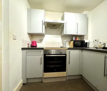 1 bedroom flat to rent - Photo 6