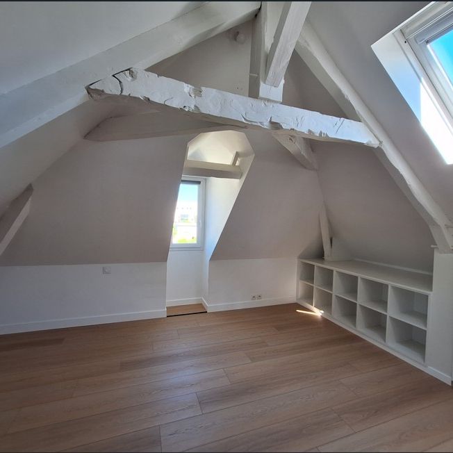 Maison à louer - 204 m² - Photo 1