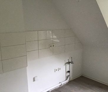 Hübsche 2,5-Zimmer-Dachgeschoßwohnung in Grambke - Photo 6