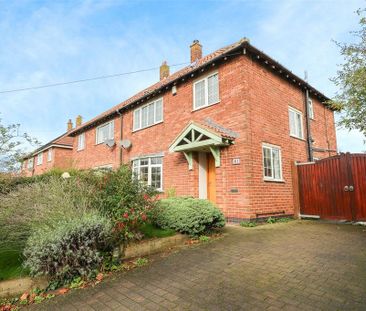 3 bedroom semi-detached house to rent - Photo 4