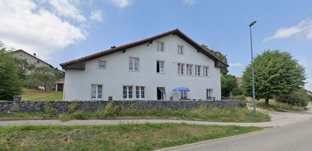 Appartement 2½ pièces entièrement rénové à Montfaucon - Photo 4