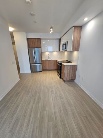 For Lease - 50 Dunfield Avenue Unit# 1615, Toronto, Ontario - Photo 3