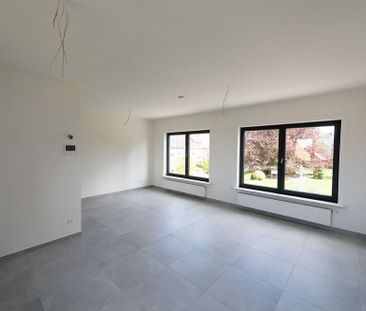 Instapklaar appartement met 1 slaapkamer op toplocatie in Zottegem - Photo 2