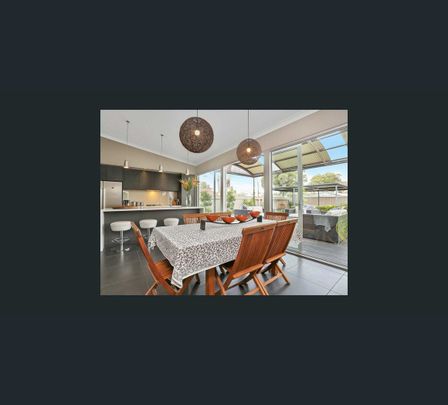 1 Queen St, Alberton, SA 5014 - Photo 1