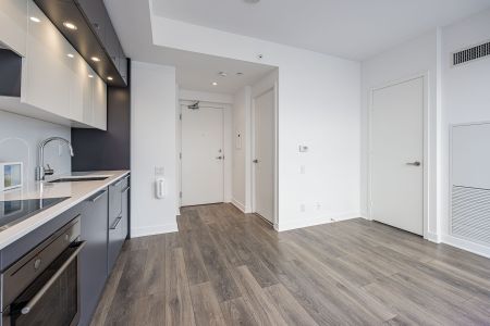 For Lease - 15 Grenville Street Unit# 2204, Toronto, Ontario - Photo 5