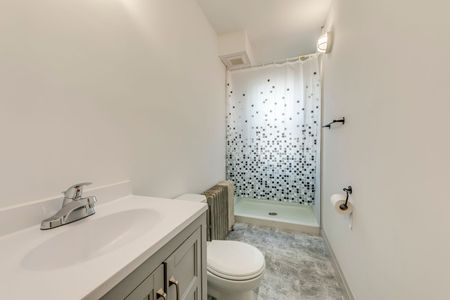 For Lease - 362 Royal York Road Unit# 2, Toronto, Ontario - Photo 2