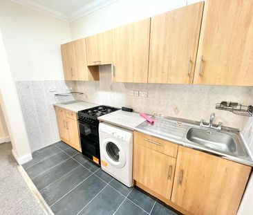 Argyll Road, Westcliff-On-Sea, Essex, SS0 7HN - Photo 3