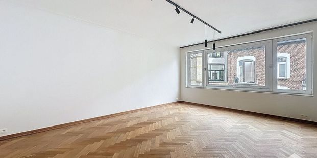Appartement te huur in Etterbeek voor € 1.350 met 2 slaapkamers - Photo 1