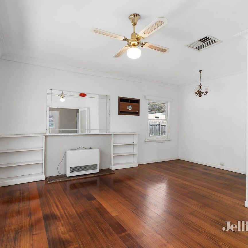 5 Munro Street, Macleod - Photo 1