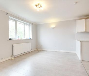 1 bedroom maisonette to rent - Photo 1
