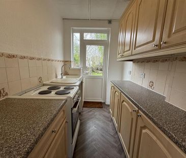 2 bedroom maisonette to rent - Photo 1