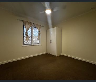 Welcome to 32 Hutt Road Morley - Photo 1