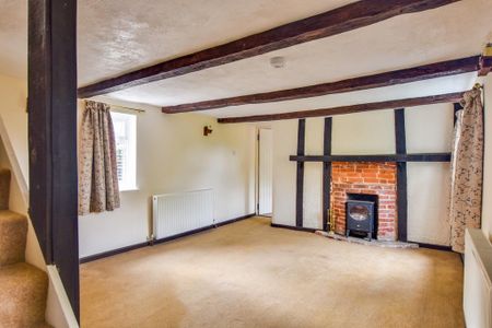 4 bedroom detached house to rent - Photo 4
