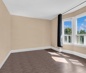 For Lease - 746 King Street, Hamilton, Ontario - Photo 3