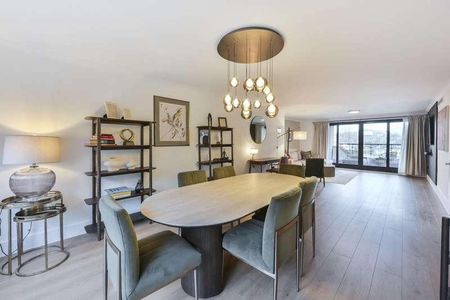 Kensington High Street, London, High Street Kensington, W8 - Photo 3