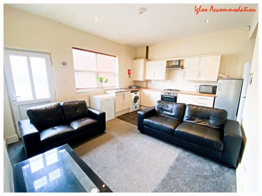 99 Club Garden Road, Sharrow - Photo 1