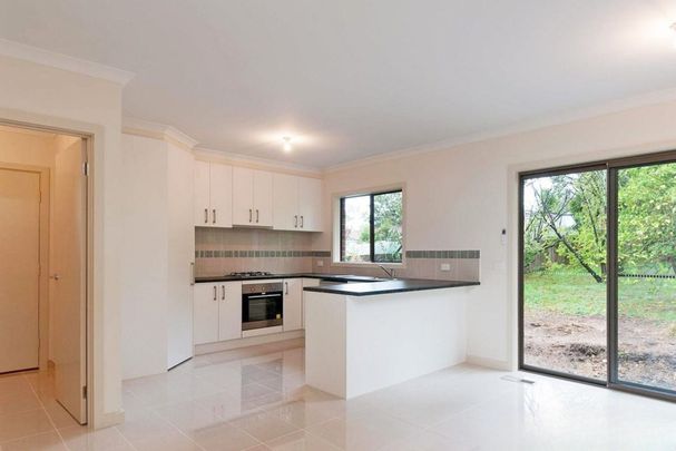 9A Aintree Street, Mooroolbark - Photo 1